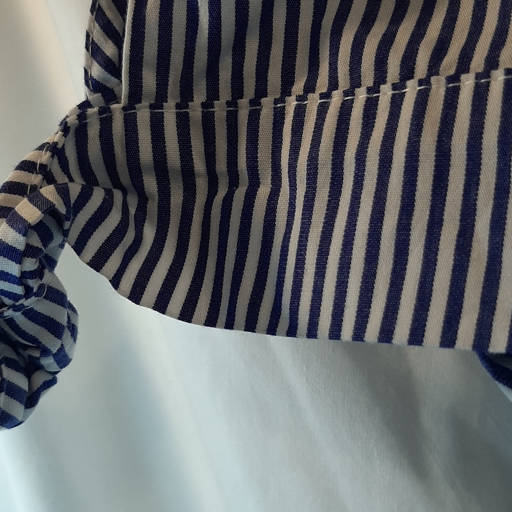 Dress - Picture 6 of 7